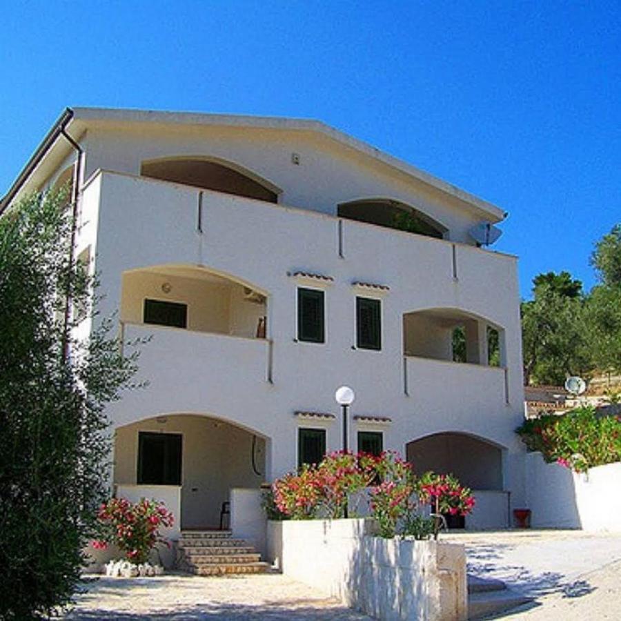 Villa Rinaldi Apartment В'єсте Екстер'єр фото